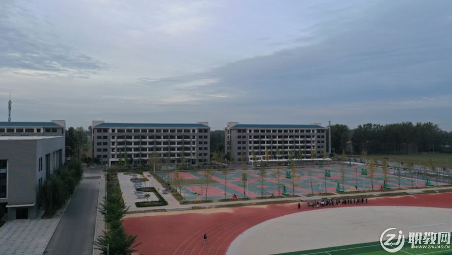 曹县职业教育中等专业学校.jpg