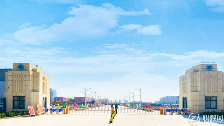 临沂财贸学校.jpg